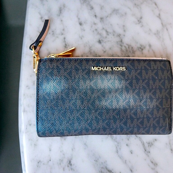 Michael Kors Jet Set Logo Large Double Zip Wristlet Wallet (Brown/Powderblush - Picture 4 of 10